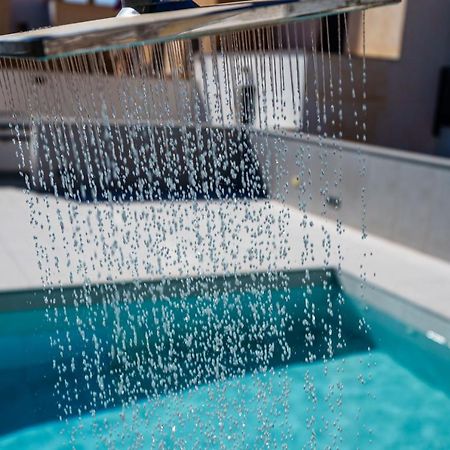 City Centre Pool & Parking مالقة المظهر الخارجي الصورة